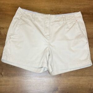 Tommy Hilfiger Women’s 12 Khaki Y2K Shorts